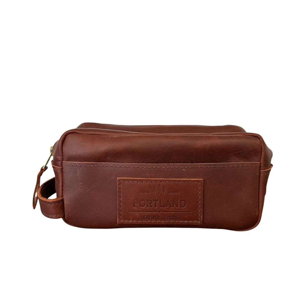 Portland Leather Deluxe Dopp Kit in Cognac Brown